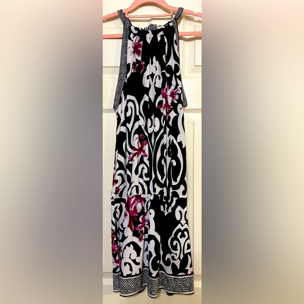 White House Black Market women’s tie neck floral print dress Sz M